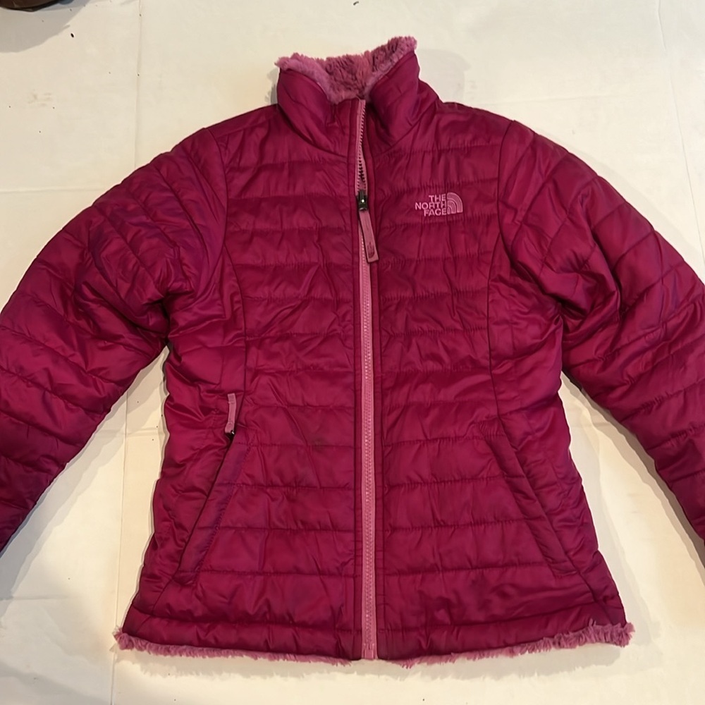 The North Face Girls Medium (10/12) Reversible Pink puffer
